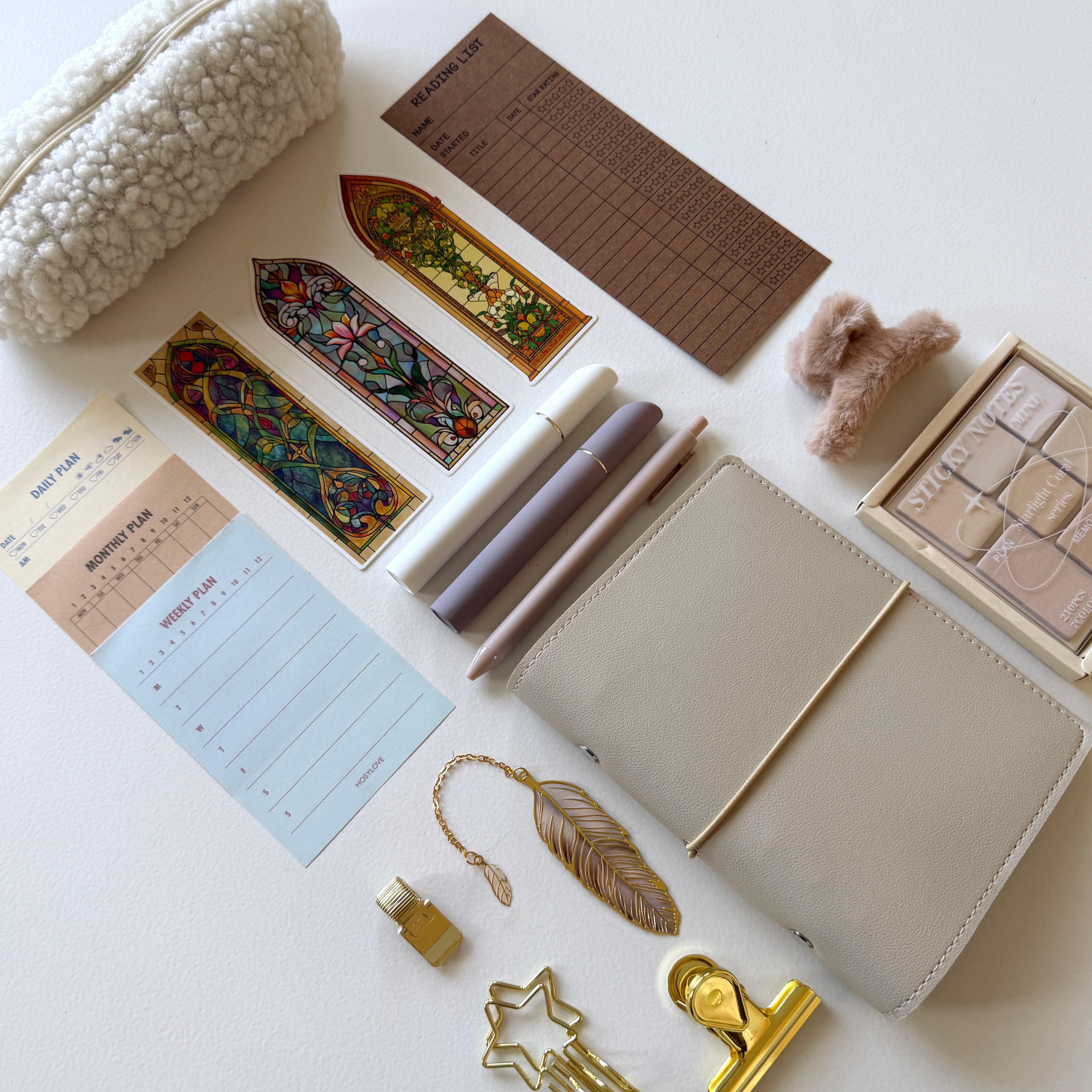 Bookish Bundle: Creamy Beige